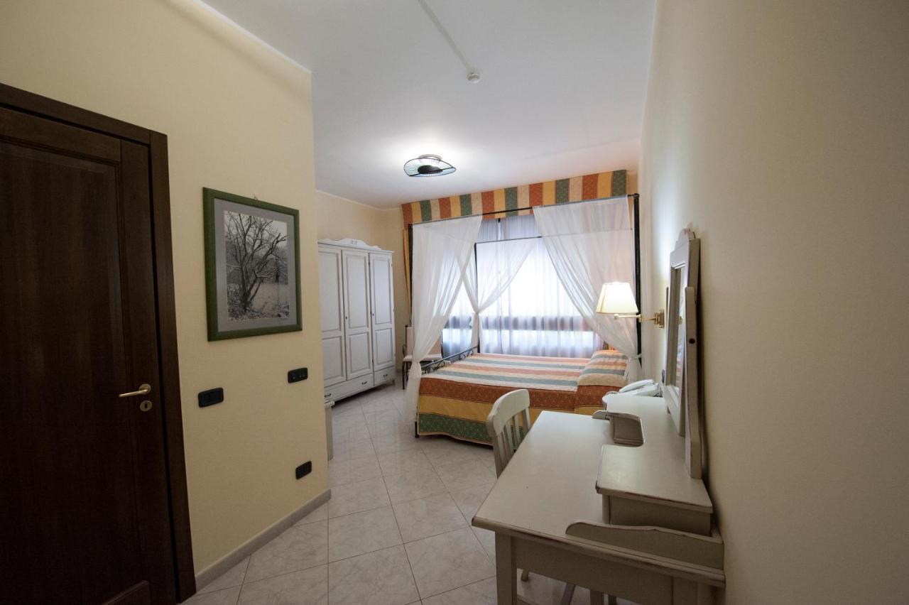 Hotel Terme Cappetta Contursi Esterno foto